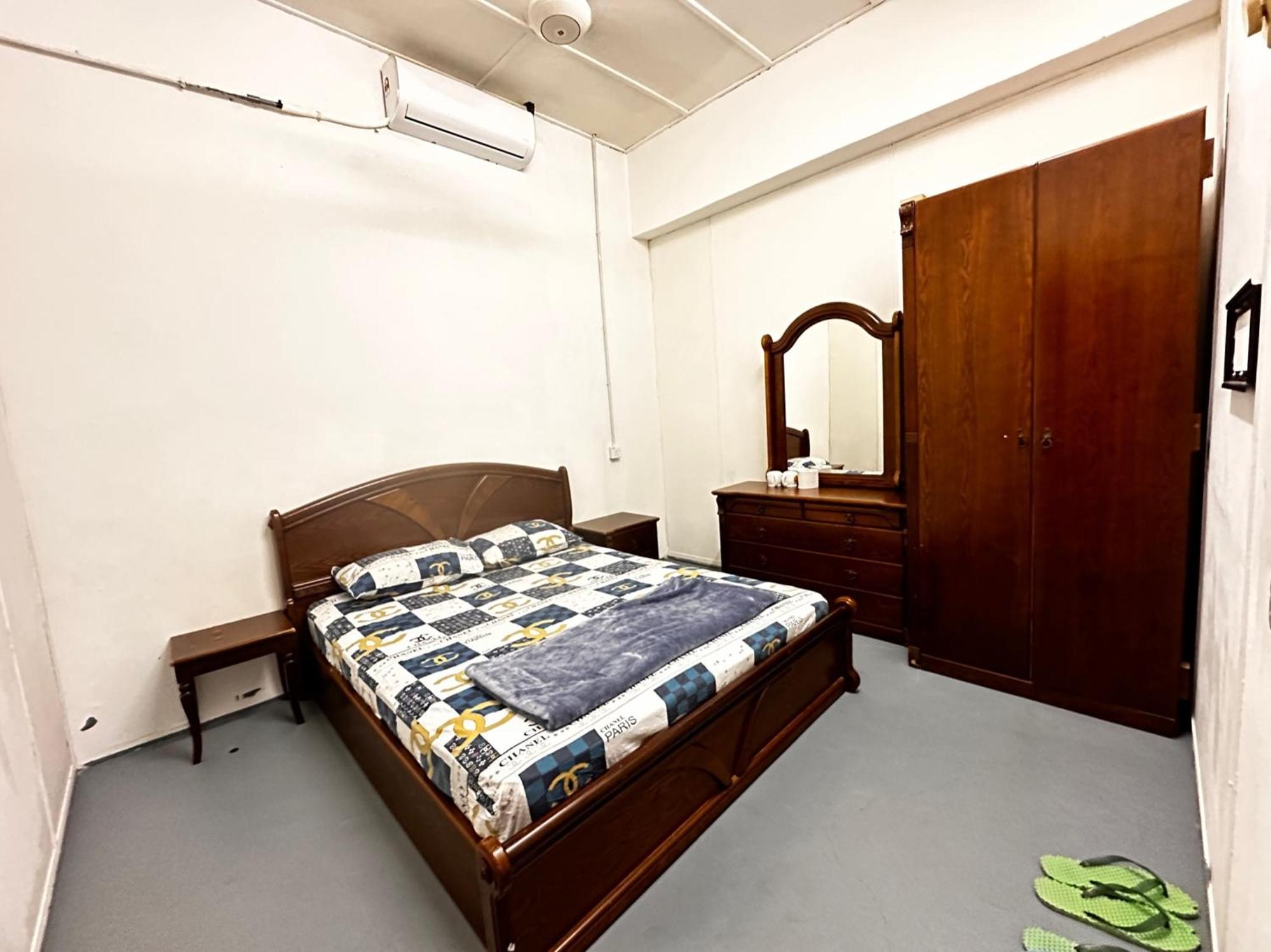 Jiaxin Dormitory - Puteri Wangsa 家馨旅舍 Улу Тирам Екстериор снимка